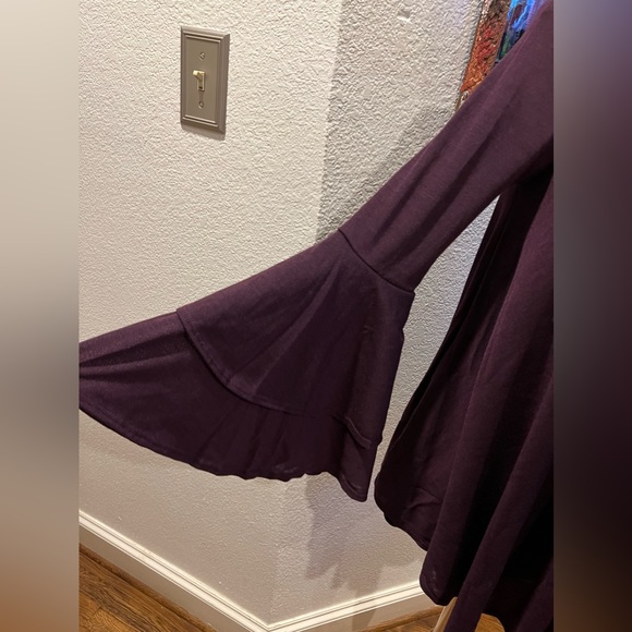 Purple Tunic Top with Bell Sleeves - Picture 4 of 4